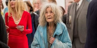 Pustio sam beskućnicu u moju galeriju, koju su većina ljudi ignorisali. Prišla je jednoj od slika i tiho rekla: „Ovo je moje.“