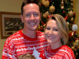 Moj muž je dobio božićni poklon od svoje bivše – a kada ga je otvorio pred nama, ono što je bilo unutra mi je uništilo brak.