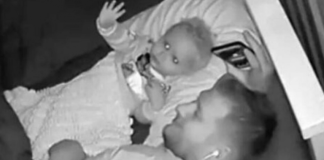 Beba je iz kreveta uporno mahala nekome- Kada je otac odlucio da vidi snimke sledio se i umro od straha