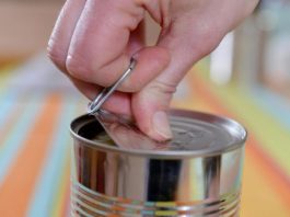 “Opasne su za mozak”: Neurolog otkrio koje četiri namirnice nikada ne jede