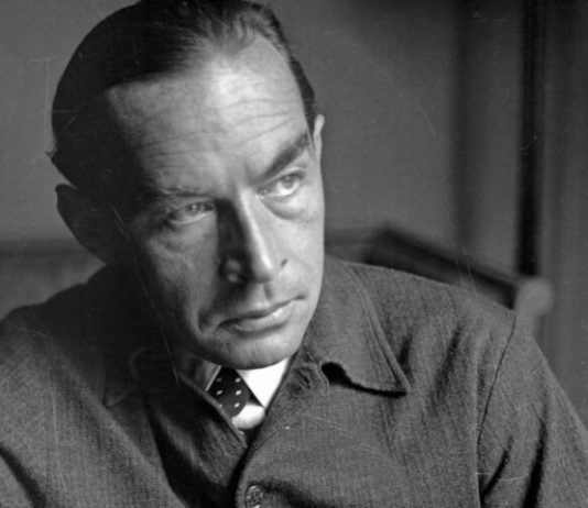 “ŽENA POČINJE DA STARI KAD SE U NJENOM PONAŠANJU PRIMIJETE 2 STVARI”: Mudro je zapazio stručnjak za žensku psihologiju