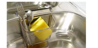 Vodoinstalateri vam neće reći za ovo: Umotajte odvod u aluminijsku foliju i dobro zapamtite ovaj TRIK!