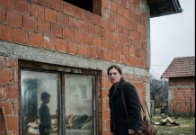 Učiteljica htela da izbaci dečaka jer stalno spava na času: Kad je saznala istinu, zanemela je od šoka