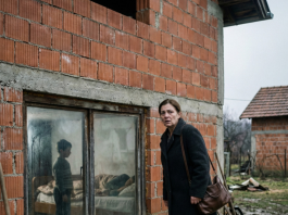 Učiteljica htela da izbaci dečaka jer stalno spava na času: Kad je saznala istinu, zanemela je od šoka