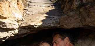 Na planinarskoj stazi iznad Velebita, moja snaha i sin iznenada su gurnuli mene i muža niz liticu. Ležeći dolje, krvava, čula sam muža kako šapće: “Ne miči se… pravi se mrtva.” Kad su otišli, otkrio mi je istinu strašniju od samog pada.