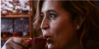 Ako žena želi da joj muškarac “jede iz ruke”, treba ovako da se ponaša: Lekcija koju svaka napamet treba da zna