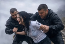 Muž, kako bi se oslobodio mene i stekao moj novac, unajmio je trojicu bandita: oni su me gurnuli sa trideset metara visine, a zatim su sišli po moje telo, ni ne sluteći šta ih čeka dole 😢😲