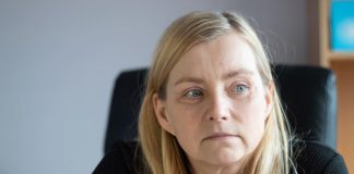 Kada je Elena u 17 ostala trudna dečko je ostavio i rekao da mu je ona najveća greška: Iz očaja dala dete na usvajanje, pa godinama kasnije otkrila bolnu istinu