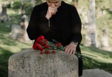 ŠTA TREBA URADITI SA ODEĆOM PREMINULOG? Veruje se da se OVO NIKAKO NE BI SMELO dirati da se POKOJNIK “ne uznemiri”