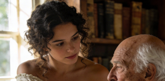 💔 Udala sam se za svog 80-godišnjeg susjeda kako bih mu spasila kuću… a onda sam ostala trudna i njegova obitelj je došla po krv.