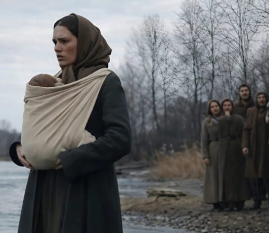 Kada su se njeni najbliži okrenuli od nje, Mariji je ostao samo jedan put: shvatala je koliko je ova reka opasna, ali nije ni slutila da je na drugoj obali čeka nešto mnogo strašnije od užasne rečne struje.