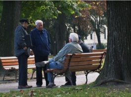 Ovo su iznosi minimalnih penzija u SRBIJI I BiH za penzionere s 40, 30, 20 i 15 godina staža
