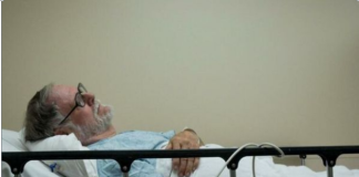 MUŠKARAC SE PROBUDIO I SHVATIO DA GA NEŠTO SVE VRIJEME GRIZE: Ubrzo preminuo u najgorim mukama