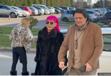 ZBOG UPLAKANOG KEMIŠA IZNENADA ZAUSTAVLJEN PROGRAM NA PINKU: Muž Zorice Brunclik javno uputio MOLBU, ova scena kompletno razorila javnost!