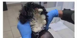 SKANDAL NA AERODROMU! Policajci primijetili muškarca sa čudnom frizurom, pa ga OŠIŠALI: Sve što se desilo poslije toga doživjeli su kao najveći šok u svojim životima (FOTO, VIDEO)