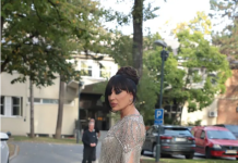 Ceca kao boginja stigla na venčanje o kojem bruji zemlja: Ali ovaj put je imala pratnju!!Pogledajte ko je muškarac uz kojeg Ceca ne skida osmijeh s lica!!!!