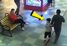 Devet meseci nakon otmice šestogodišnjeg dečaka, njegov otac ga slučajno pronalazi u tržnom centru.