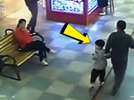 Devet meseci nakon otmice šestogodišnjeg dečaka, njegov otac ga slučajno pronalazi u tržnom centru.