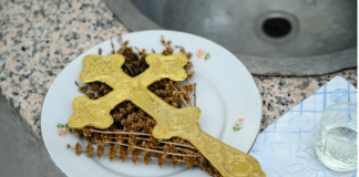 Veliki petak je najtužniji dan: Veruje se da iz kuće treba da izbacite jednu stvar i tako terate zlo iz nje