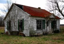 Prodao sam kuću koju mi je deda ostavio u nasledstvo jer je bila stara i zapuštena: Kad sam saznao šta je krio u podrumu zažalio sam