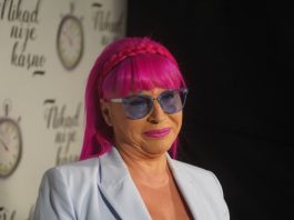 Zorica Brunclik preživela tešku operaciju debelog creva: Ovo su simptomi bolesti koje jasno ukazuju na bolest