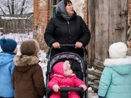 Majka petoro dece nasledila kuću rođake koju je jedva poznavala — a onda je, čim je prešla prag, otkrila tajnu koja ju je sledila do kostiju