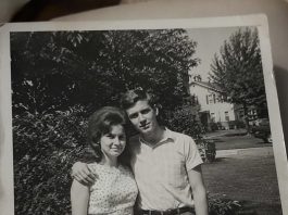 Baka je cijelog života skrivala tajnu iz 1968. godine, a istina je izašla na njenoj sahrani