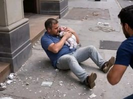 Spasio sam bebu koja je padala sa petog sprata, rizikujući sopstveni život: svi su me nazivali herojem, ali nedelju dana kasnije roditelji deteta su me tužili zbog „nepromišljenog spasavanja“. Spasio sam bebu koja je padala sa petog sprata, rizikujući sopstveni život: svi su me nazivali herojem, ali nedelju dana kasnije roditelji deteta su me tužili zbog „nepromišljenog spasavanja“. - featured image