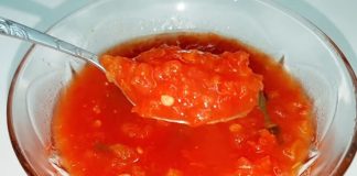 Domaći mleveni paradajz za zimu koji može da traje i do 2 godine: Ne kuva se, a po ovom receptu ukus ostaje kao da je tek ubran