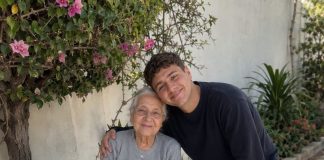 Brinuo sam se o svojoj 90-godišnjoj susjedi jer mi je obećala da ću naslijediti sve što posjeduje. Kad je umrla, nije mi ostavila NIŠTA. Ali sljedećeg jutra njezin odvjetnik pokucao je na moja vrata i rekao: “Ostavila vam je jednu stvar.”