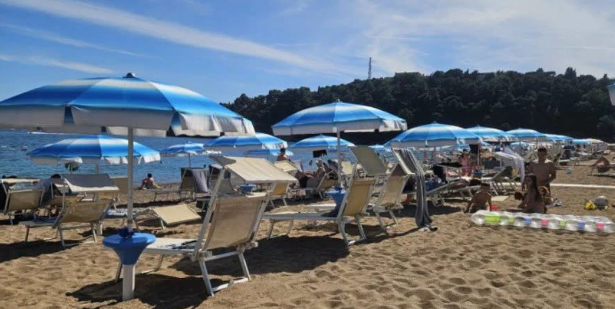 Pakao na crnogorskom primorju: Turisti besni pakuju kofere i prekidaju odmor, u špicu sezone se ovo dešava… - featured image