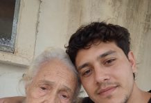 Moj se unuk oženio u listopadu… Nisam bila pozvana. Ali onda sam na njegovoj fotografiji s vjenčanja ugledala nešto zbog čega mi je srce stalo…