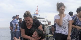 Udovica je mislila da joj je more odnijelo muža i sina, sve dok joj policajac nije pokucao na vrata: „Živi su… i s drugom su obitelji“