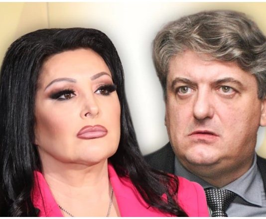 DRAGANA MIRKOVIĆ POSETILA TONIJEVO RODNO MESTO Nakon što je javno izvređao i nazvao folirantom ,ona spakovala kofere i otišla..Ali pogledajte šta mu je priredila kakve su slike osvanule PAMTIT će je cijeli život…BALAKAN u šoku