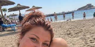 Odvela sam svoju kćer, koja je bila terminalno bolesna od raka u četvrtom stadiju, da vidi ocean kako bih ispunila njezinu poslednju želju Odvela sam svoju kćer, koja je bila terminalno bolesna od raka u četvrtom stadiju, da vidi ocean kako bih ispunila njezinu poslednju želju - featured image