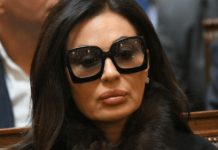 Teško mi je, raspadam se: Ceca se zavijena u CRN0 OGLASlLA HITNlM SAOPŠTENJEM: mog Veljka nažaIost više….