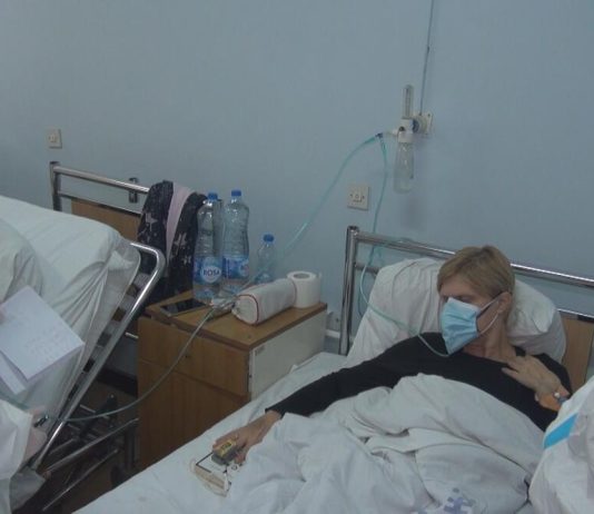 OPASNA BOLEST SE ŠIRI, LJUDI VEĆ U KARANTINU Svet u strahu od NOVOG ZATVARANJA nakon MISTERIOZNE smrti Darije (28)